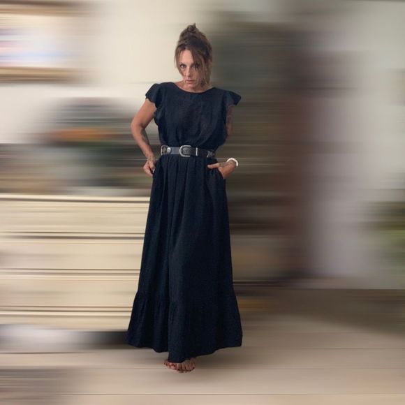 Who What Wear Dresses & Skirts - Who What Wear black embroidered maxi peasant boho dress Gypsy